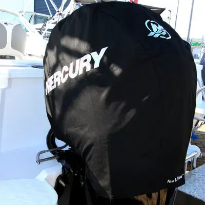 Black Mercury Tow-n-Stow Engine Cover - 75-115 HP 4 Stroke product image on white background